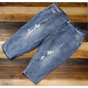 Deja Bleu Premium Capri Distressed Blue Jeans 22" Inseam 46" Waist Size 24